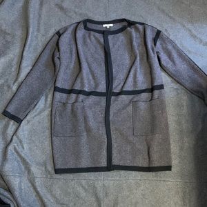 Sioni Black and Gray Over-Sweater